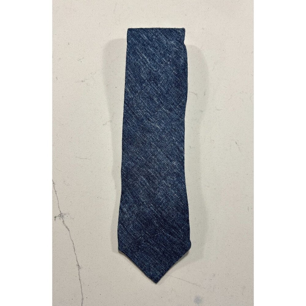 J. McLaughlin 100% Wool Necktie in Blue